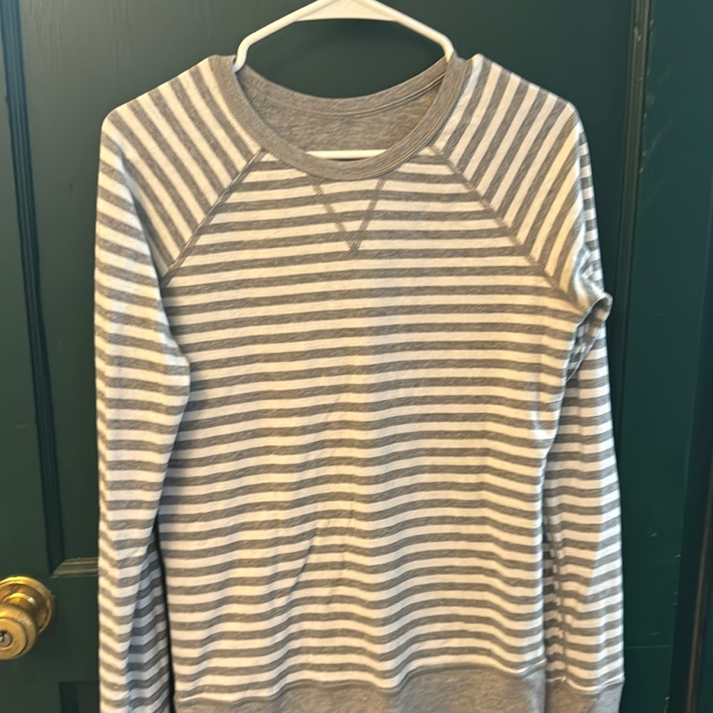 Lululemon Open your Heart LS Heathered Med. Grat